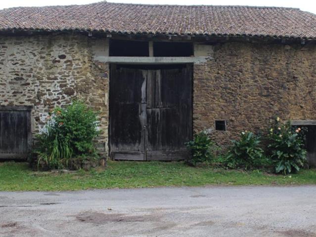 Garage vente à Rochechouart, Chaillac-sur-vienne