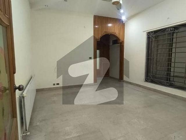 Office for rent in Rawalpindi, Islamabad Capital Territory
