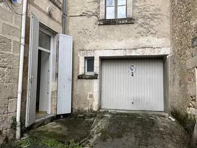 Maison vente à Angoulême, Chalais