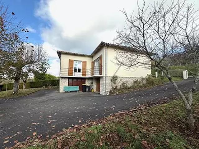 Maison vente à Angoulême, Chalais