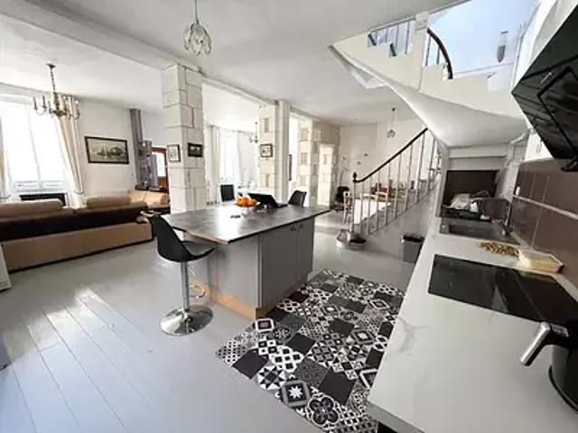 Maison vente à Angoulême, Chalais