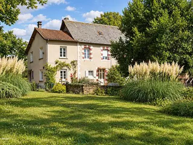 Maison vente à Les Champs, Chalais