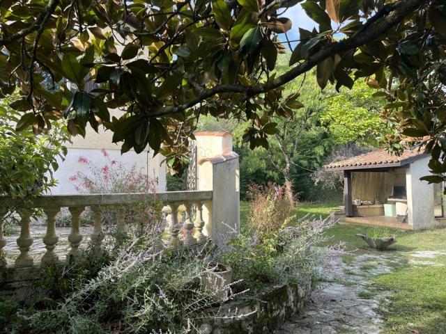 Maison vente à Angoulême, Chalais