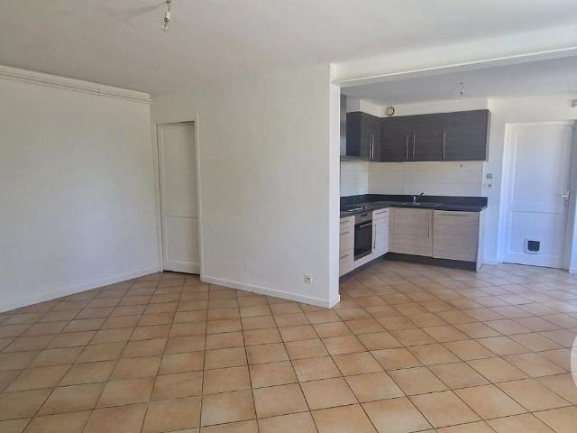 Maison vente à Bourg-en-Bresse, Chaleins