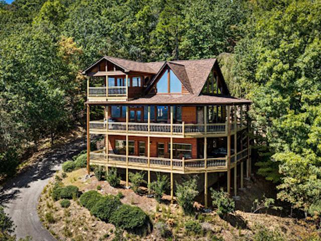 House for sale in Mineral Bluff, Fannin County