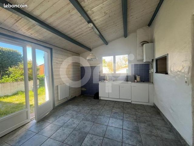 Maison vente à Saintes, Saint-romain-de-benet