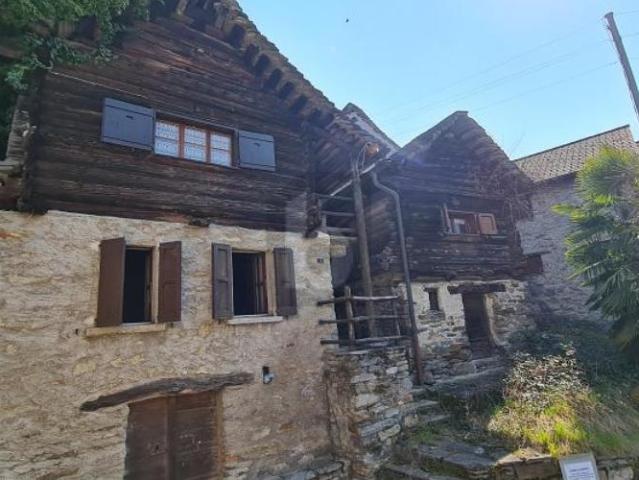 Haus mieten in Serravalle, Tessin