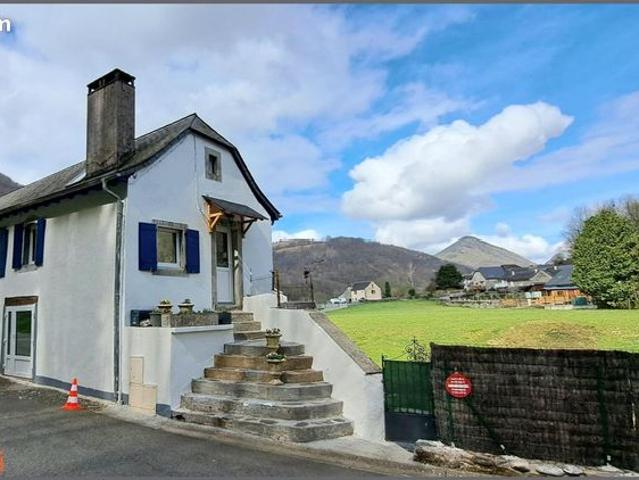 Maison vente à Oloron-Sainte-Marie, Escot