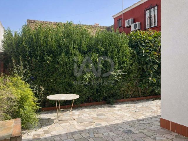 Chalet en venta en Las Infantas, Dos Hermanas