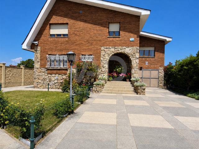 Casa en venta en Chozas De Abajo, Castilla y León