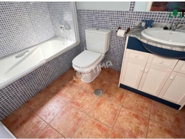 Casa en venta en Ribeira, A Barbanza