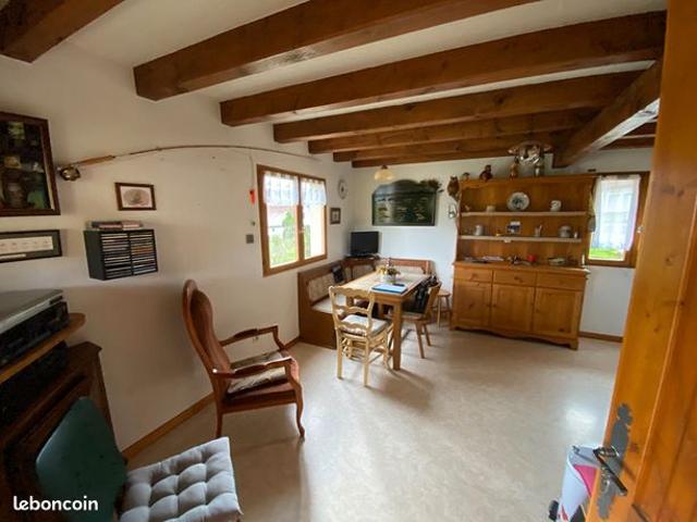 Maison vente à Montbéliard, Cour-saint-maurice