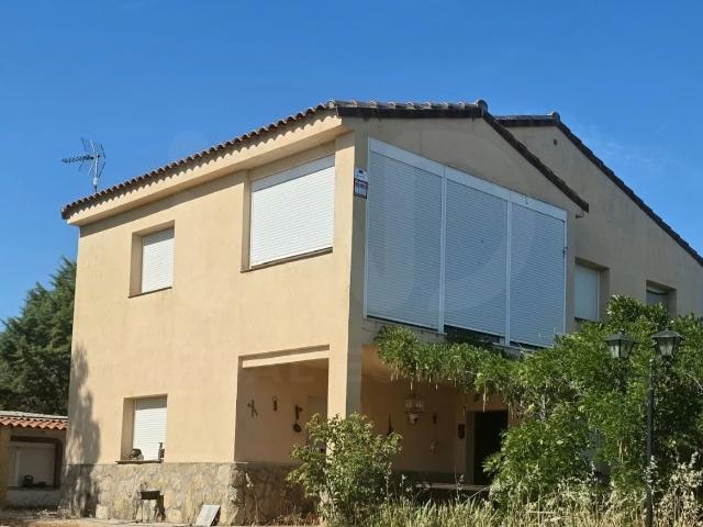 Chalet en venta en Cardiel De Los Montes, Castilla-La Mancha
