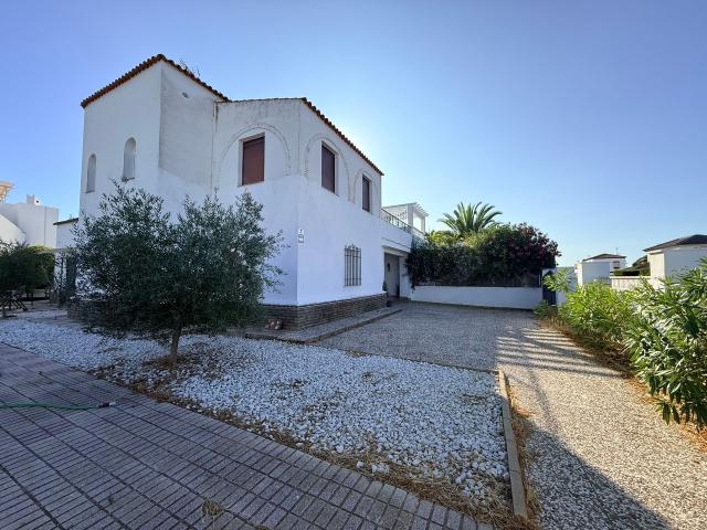 Chalet en venta en Pinares de Lepe, Costa Occidental