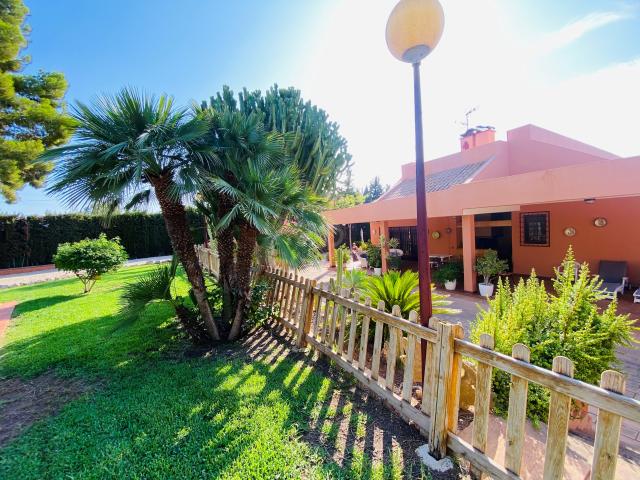 Chalet en venta en l'Alacantí, Valencia