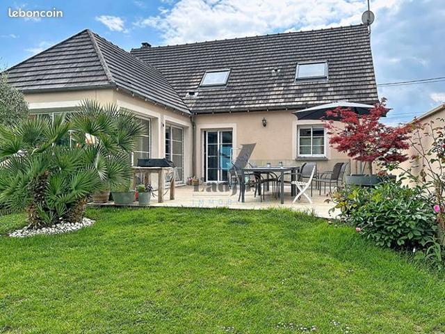 Maison vente à Fontainebleau, Montigny-sur-loing