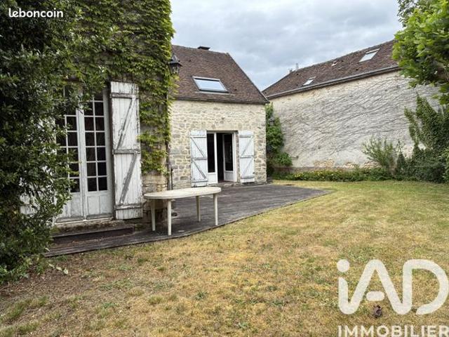 Maison vente à Fontainebleau, Larchant