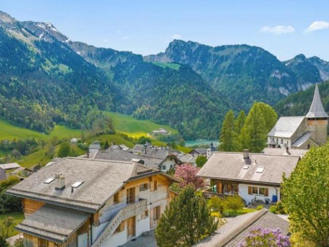 Haus mieten in Rossinière, Waadt