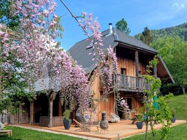 Maison vente à Bourges, Le Noyer