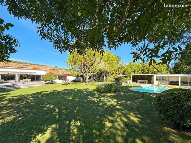 Maison vente à Aix-en-Provence, Cabriès