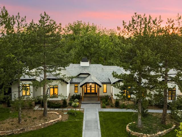 House for sale in Arapahoe, Colorado