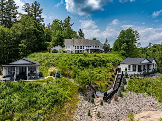 House for sale in Oneida, New York