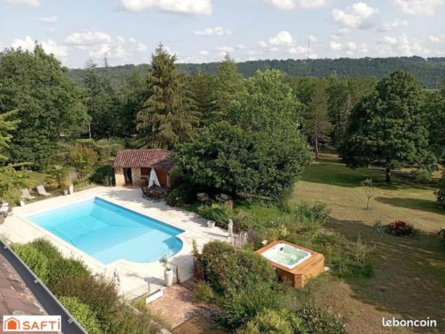 Maison vente à Sarlat-la-Canéda, Le Bugue