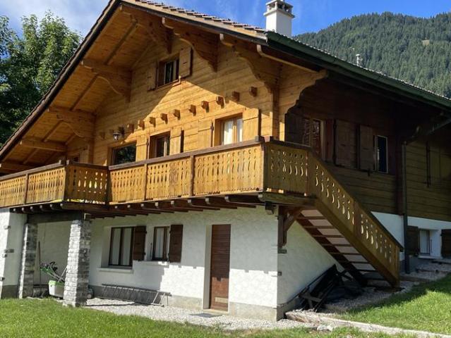 Haus kaufen in Ollon (VS), Waadt