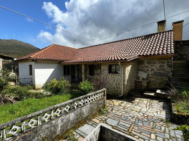 Casa en venta en A Cañiza