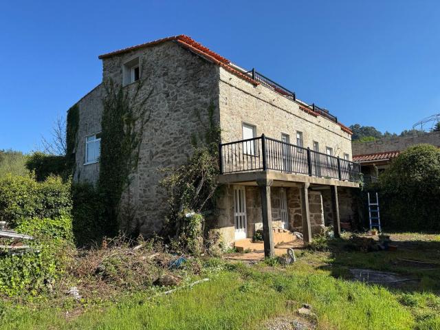 Casa en venta en A Cañiza