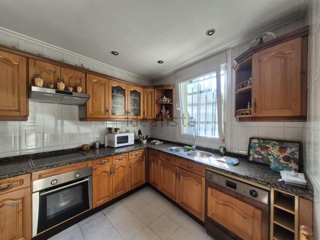 Casa en venta en Mesoiro, A Coruña
