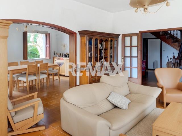 Casa en venta en A Ribeira, Tabeirós - Terra de Montes