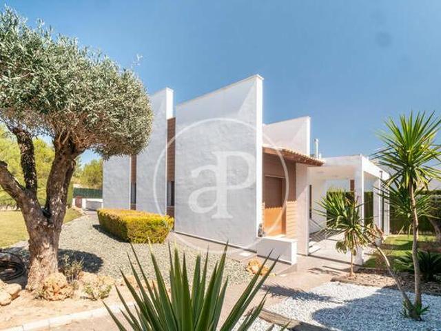 Casa en alquiler en La Hoya de Buñol, Valencia