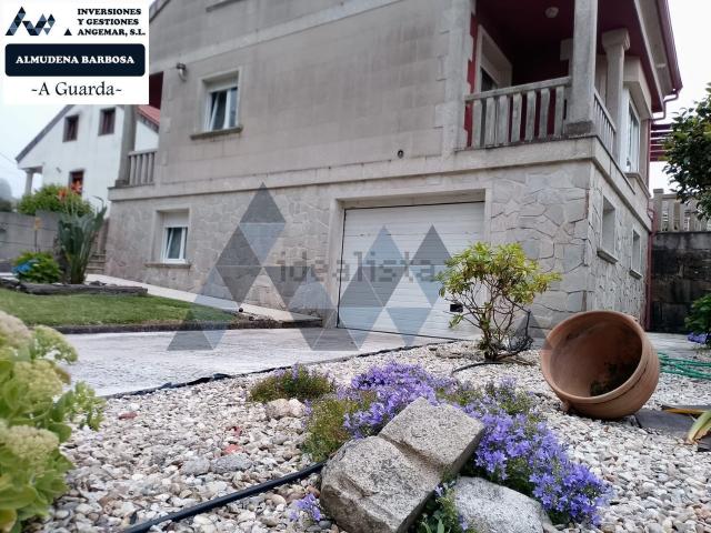 Casa en venta en A Guarda, Rosentes