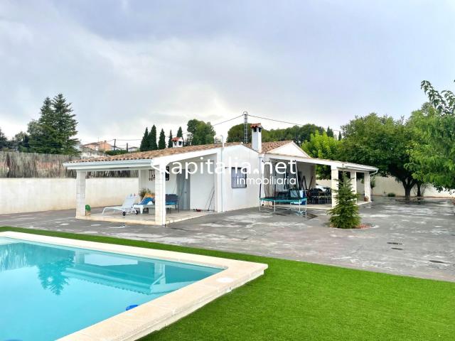 Casa en venta en el Comtat, Valencia
