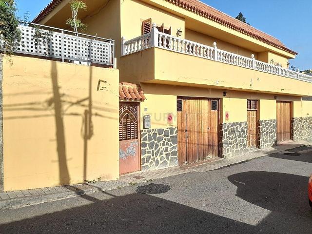 Casa en venta en El Hoyo, Teror