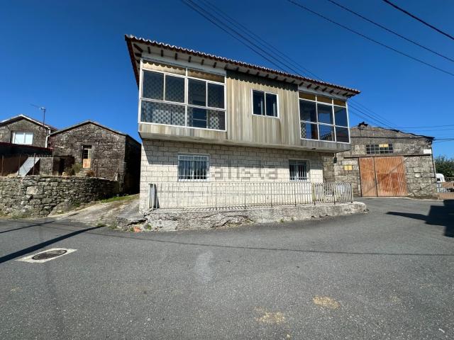 Casa en venta en A Lama