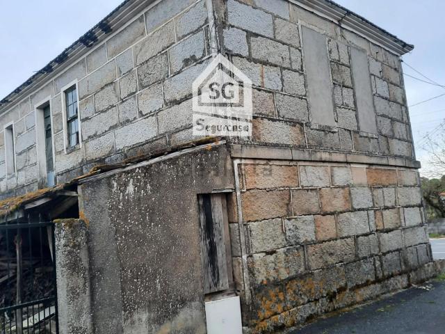 Casa en venta en A Merca, Terra da Celanova