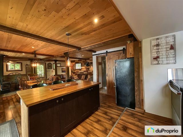 House for sale in Bolton-est