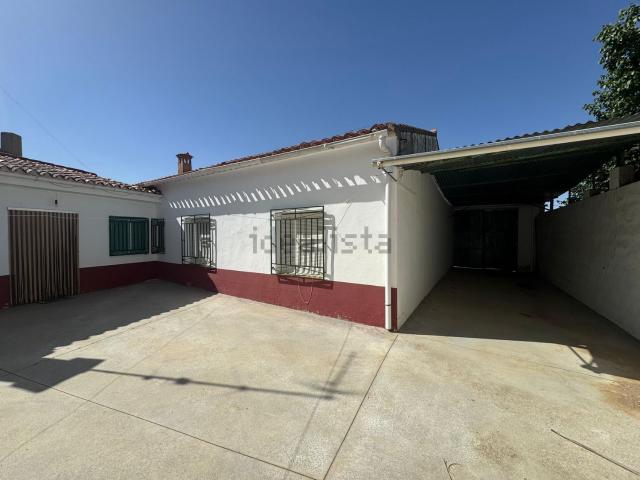 Casa en venta en Abengibre, Castilla-La Mancha