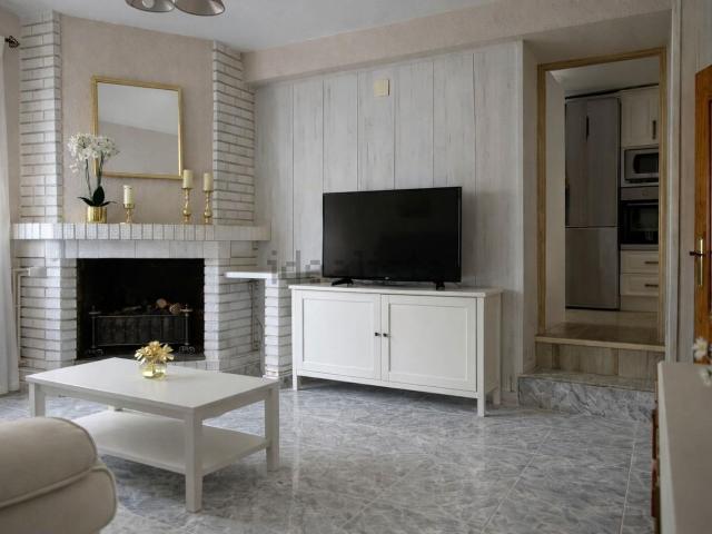 Casa en venta en Abenójar, Castilla-La Mancha