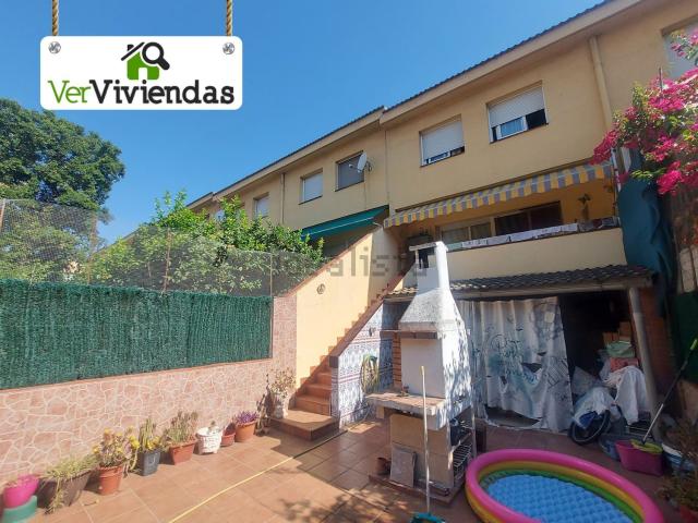 Casa en venta en Abrera