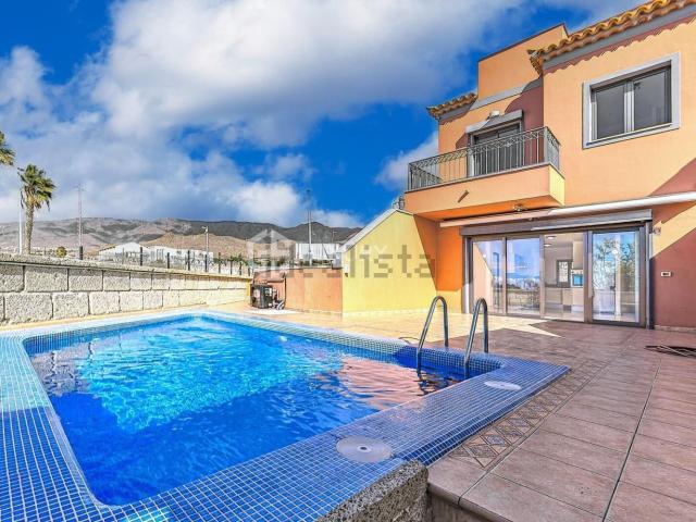 Casa en venta en Armeñime, Adeje