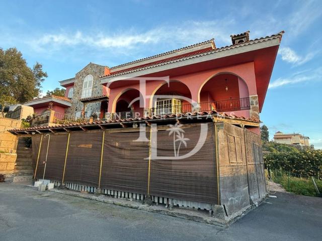 Casa en venta en La Concepción, Adeje