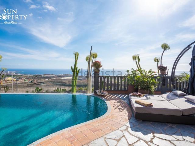 Casa en venta en Fañabé, Adeje