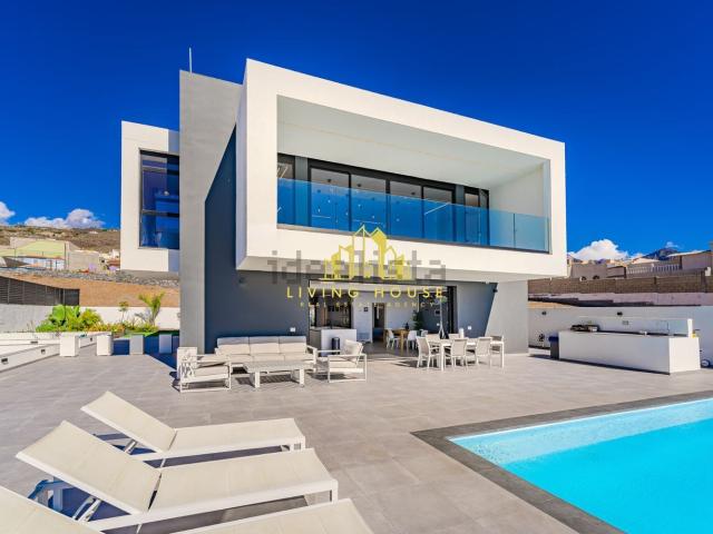 Casa en venta en Armeñime, Adeje