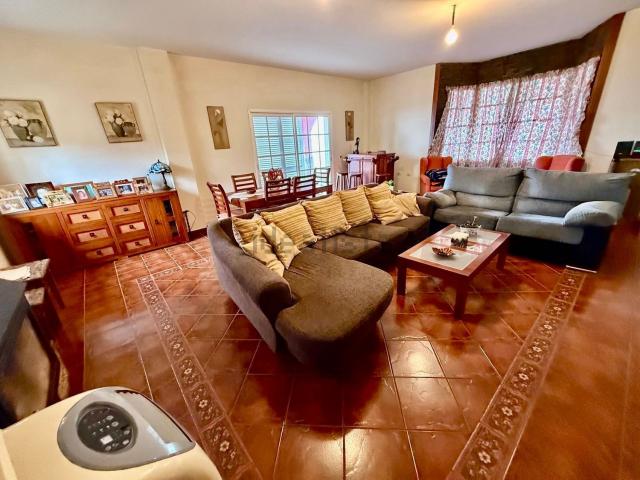 Casa en venta en La Concepción, Adeje