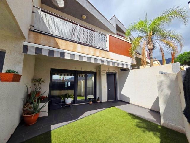 Casa en venta en El Galeón, Adeje