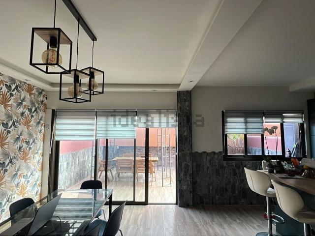 Casa en venta en Los Olivos, Adeje