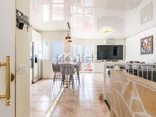 Casa en venta en Los Menores, Adeje